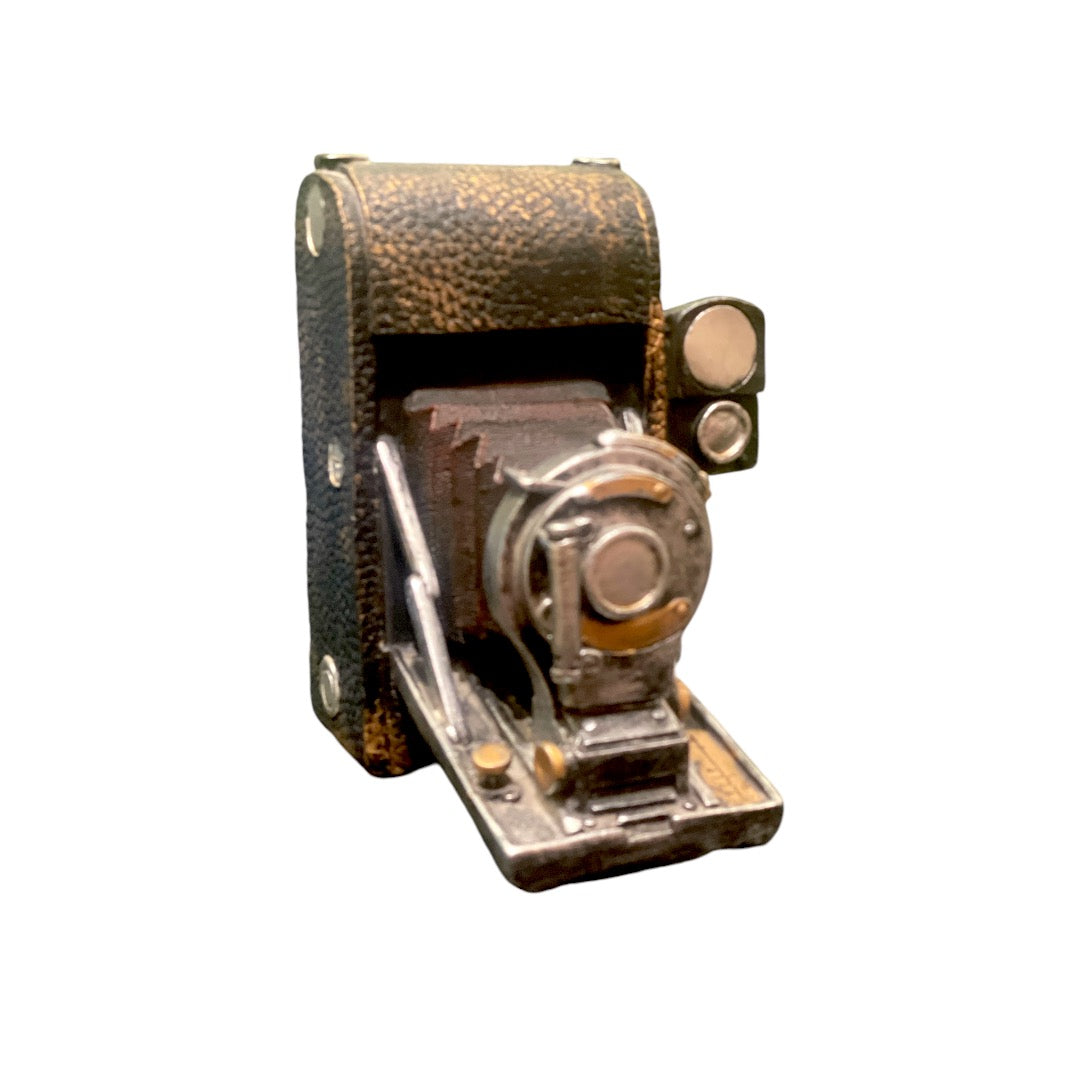 Decorative Camera Vintage Maroon